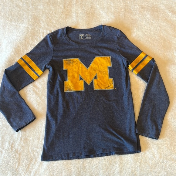 Youth Large UMICH long sleeve tshirt - Picture 1 of 6